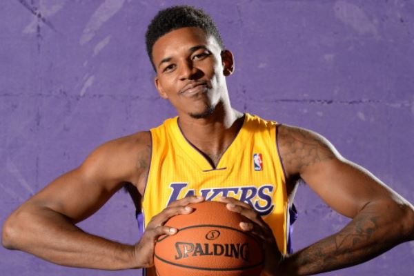 成一条清晰 成一条清晰