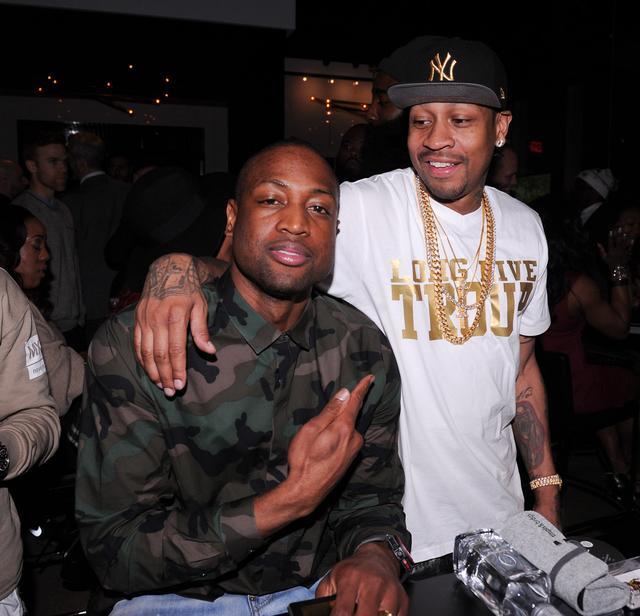 防线回撤更 防线回撤更