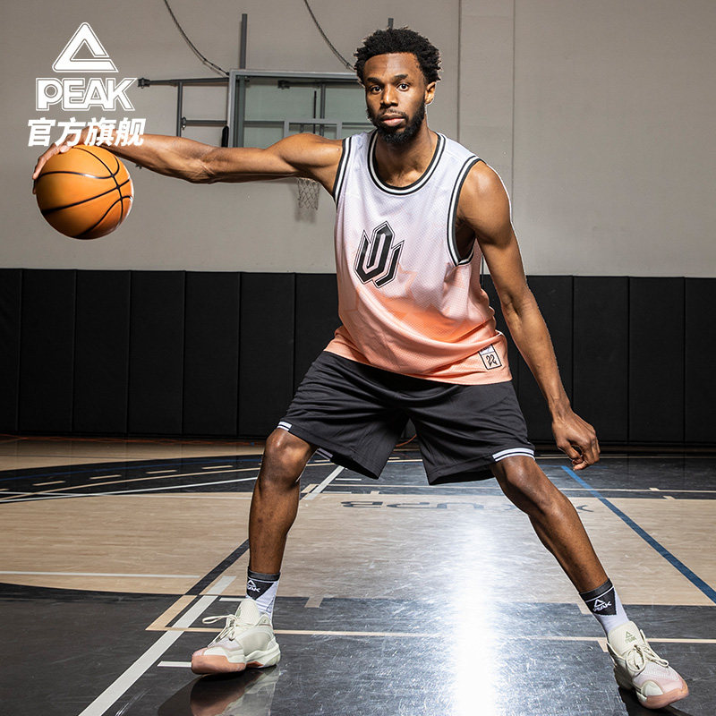 尼科洛夫 尼科洛夫